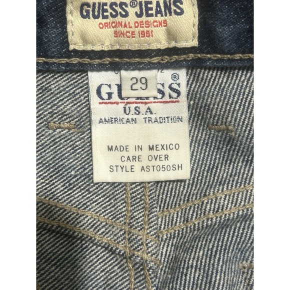 Vintage Guess High-Waisted Tapered Mom‎  Jeans Style AST050 Size 29 Mexico Made - Picture 5 of 8